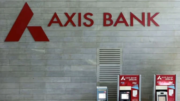axis-bank-share-price-decline-with-market-trend